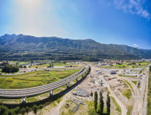 Monte Ceneri Basistunnel Viadukt bei Camorino.
